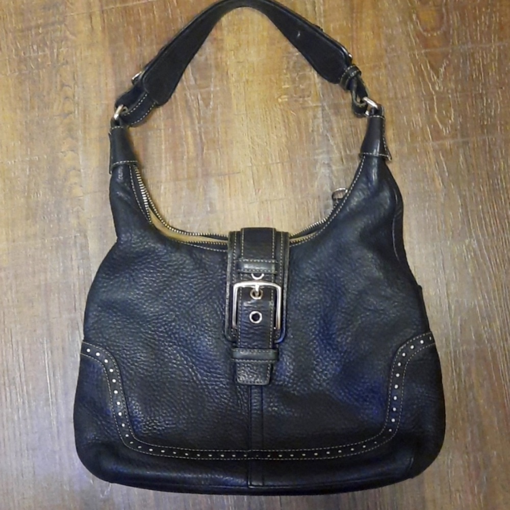 Coach Hampton IV Pebbled Leather Black